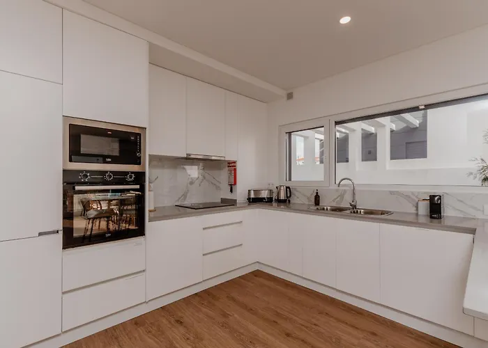 Villa Silver Coast Sunset View-10 Minutos Do Baleal E Campos De Golfe *